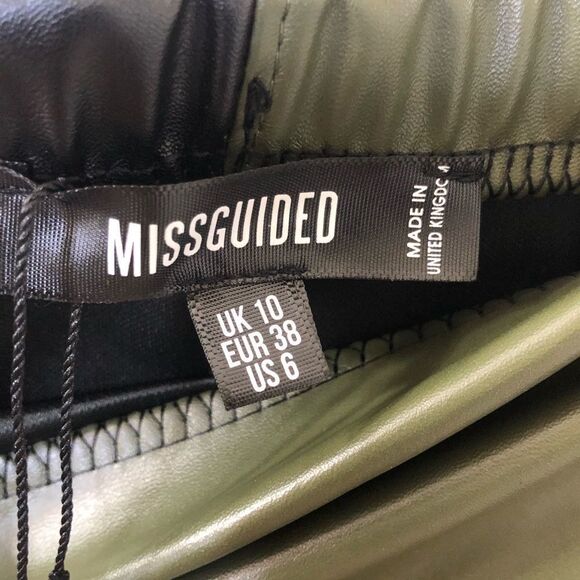 Missguided Color Block Faux Leather Mini Skirt Sz 6 - Picture 3 of 3